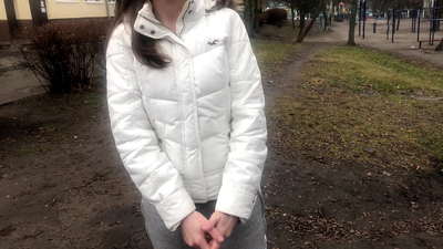 স্ট্রেঞ্জার ফর দ্য মানি চুষে ও চোদা। রাশিয়ান অপেশাদার। কথা বলার সাথে।